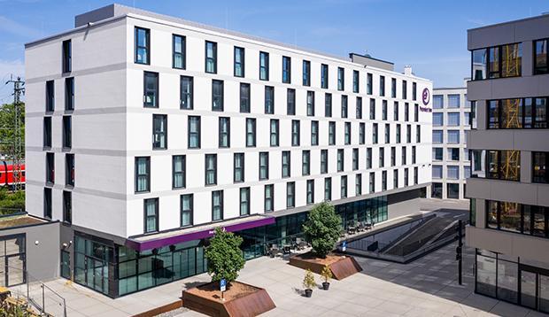 Holiday Inn Express - Freiburg - City Centre Exterior photo